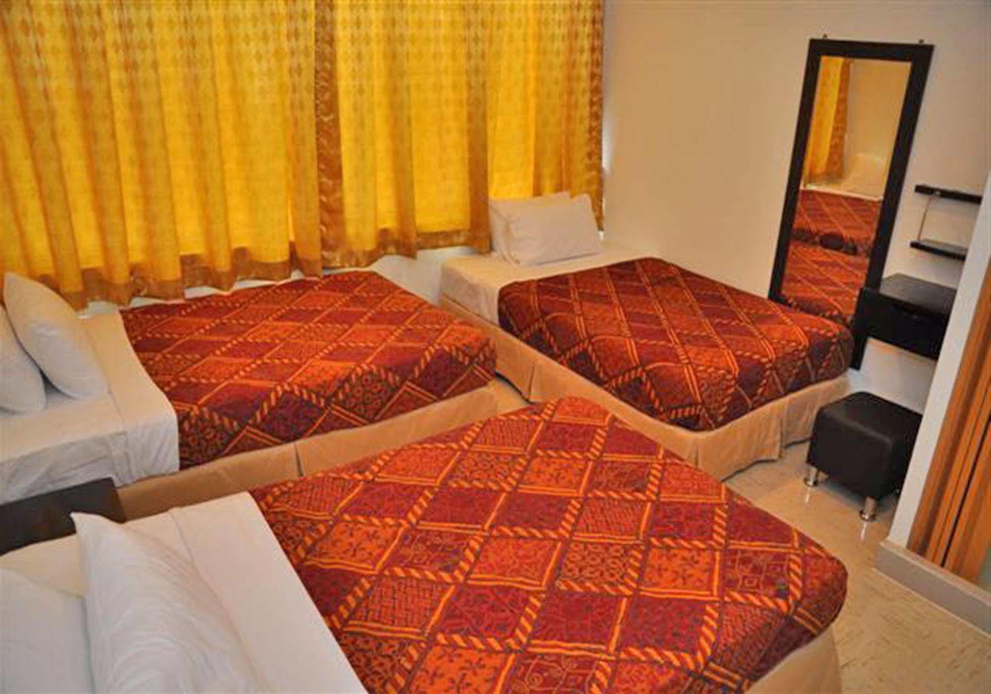 Old Budget Hotel George Town Eksteriør billede