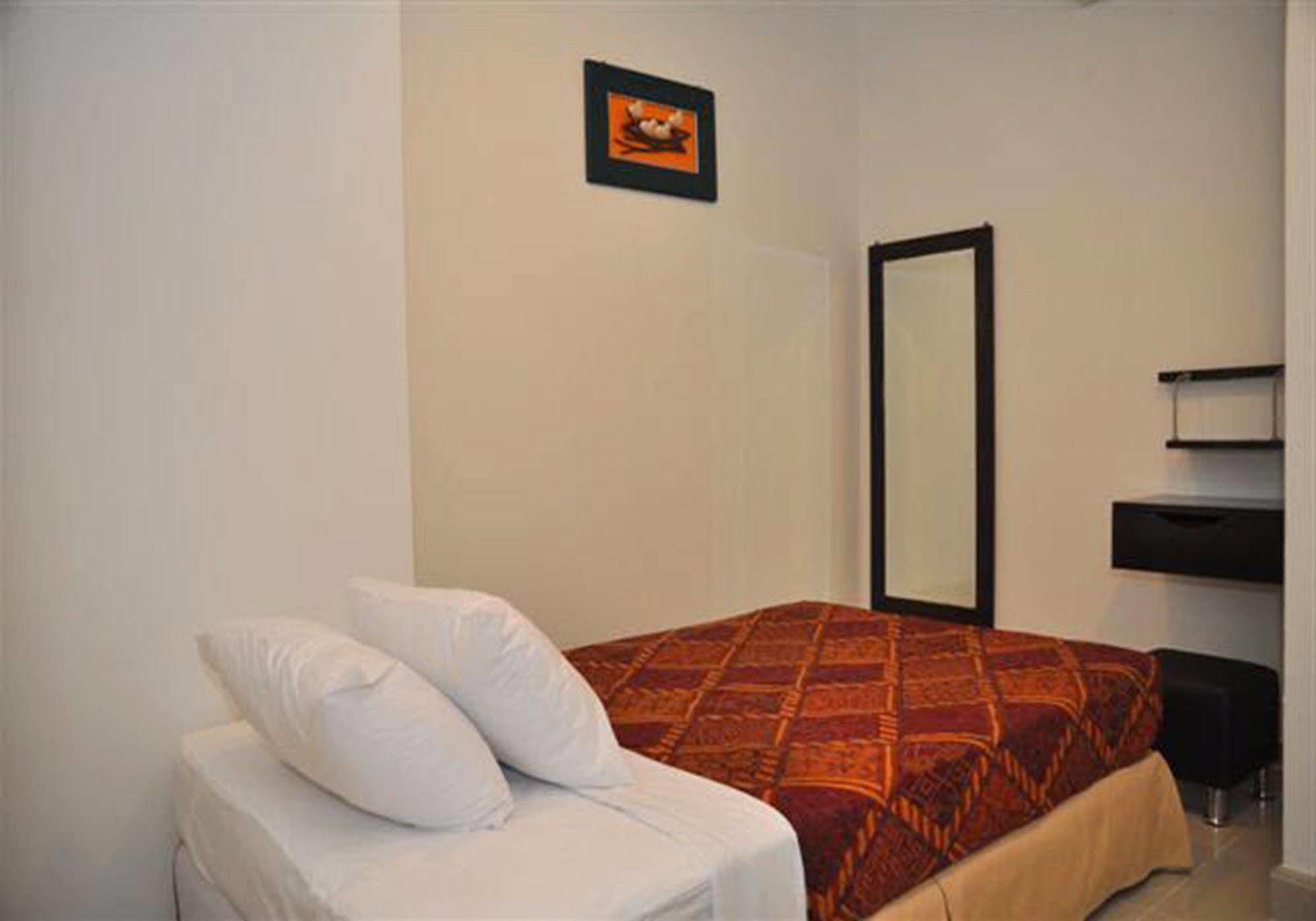 Old Budget Hotel George Town Eksteriør billede